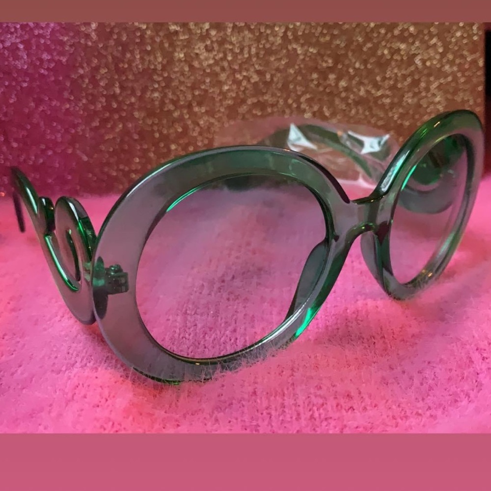 sunglasses